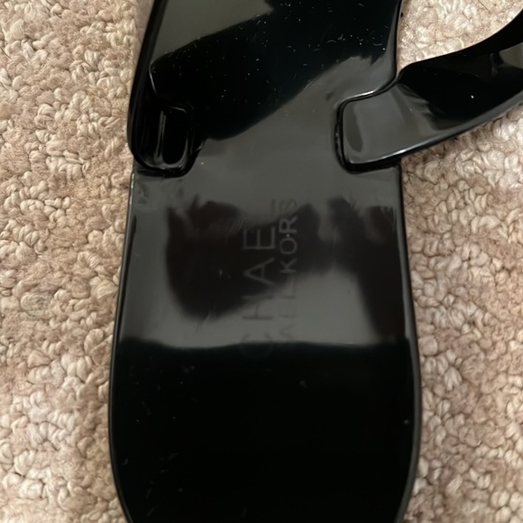 Michael Kors Bow Sandals - Picture 11 of 11